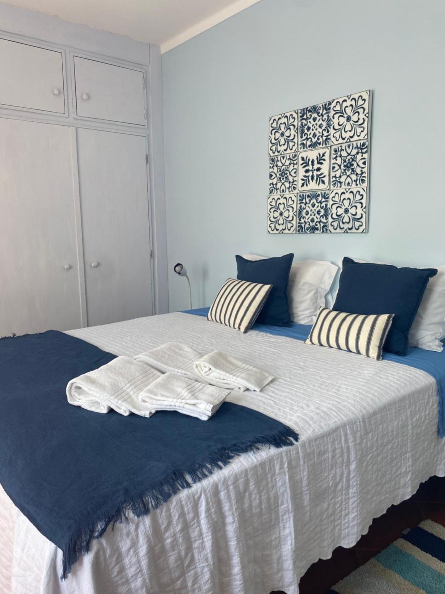 Casa Do Portao Azul - Espadarte Atouguia Da Baleia Bagian luar foto